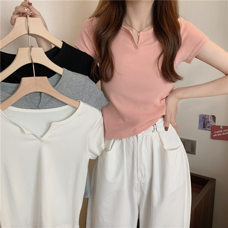V-Neck Short Backing Shirt Women's Summer Design Sense Slim Fit Navel Hot Girls Women's Short Sleeve Top Fashion One-Piece Hair