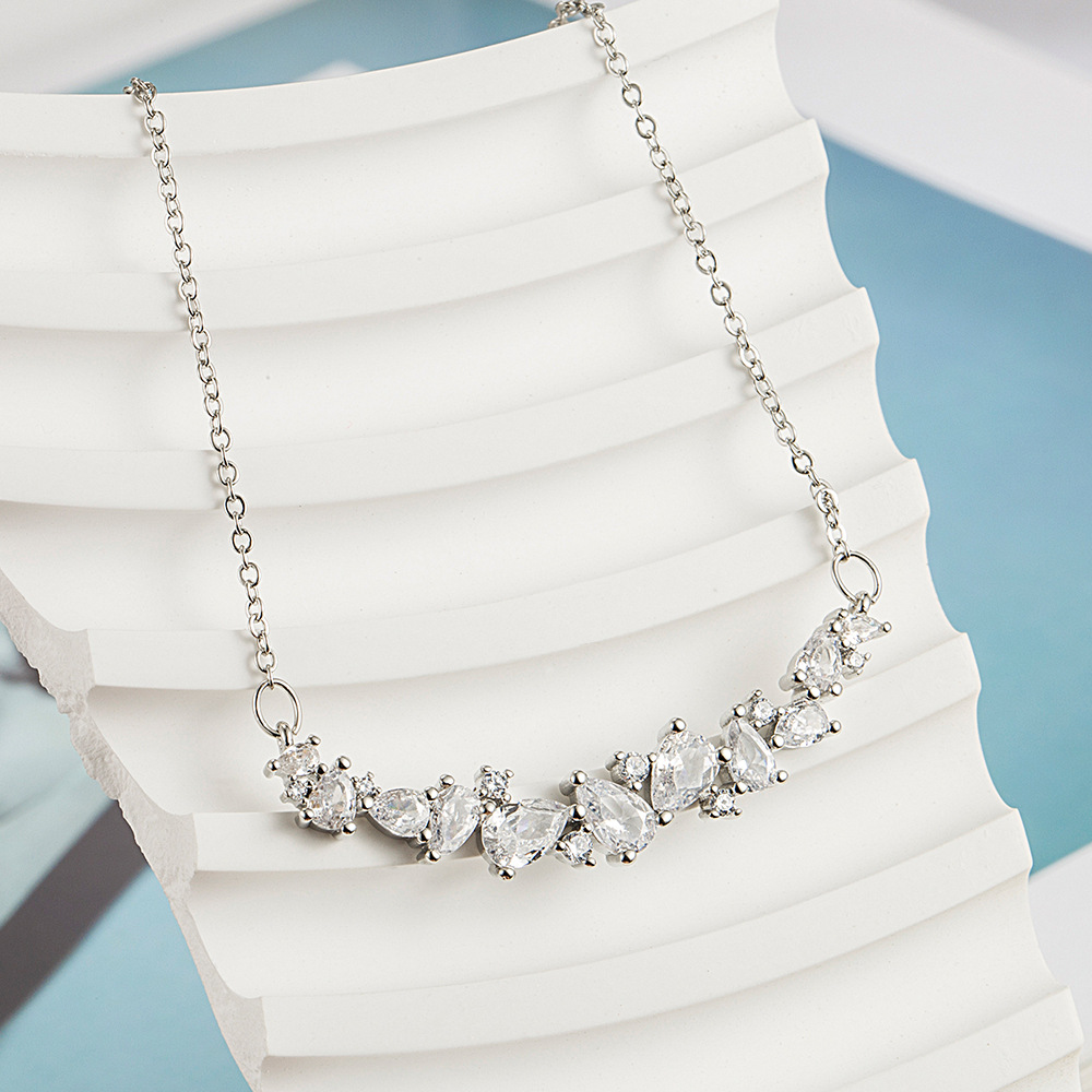 New Wisteria flower necklace fashionable temperament matching light luxury high-grade design sense necklace charm Female Factory wholesale