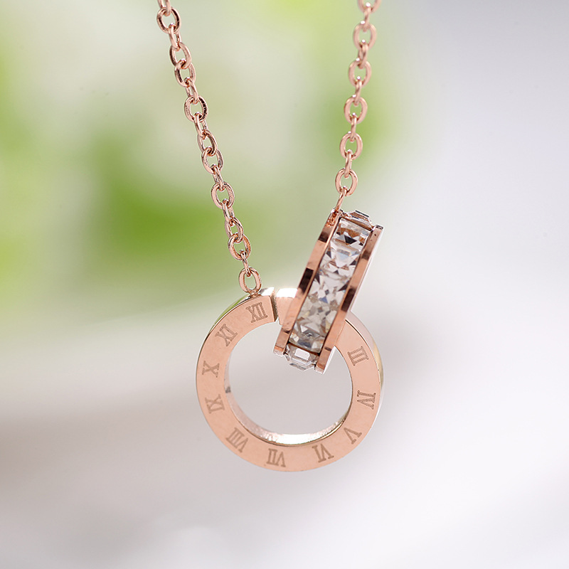 Double Ring Titanium Steel Necklace Female Niche Design Interlocking Roman Numerals Clavicle Chain Cyber Celebrity Classic Versatile Chain