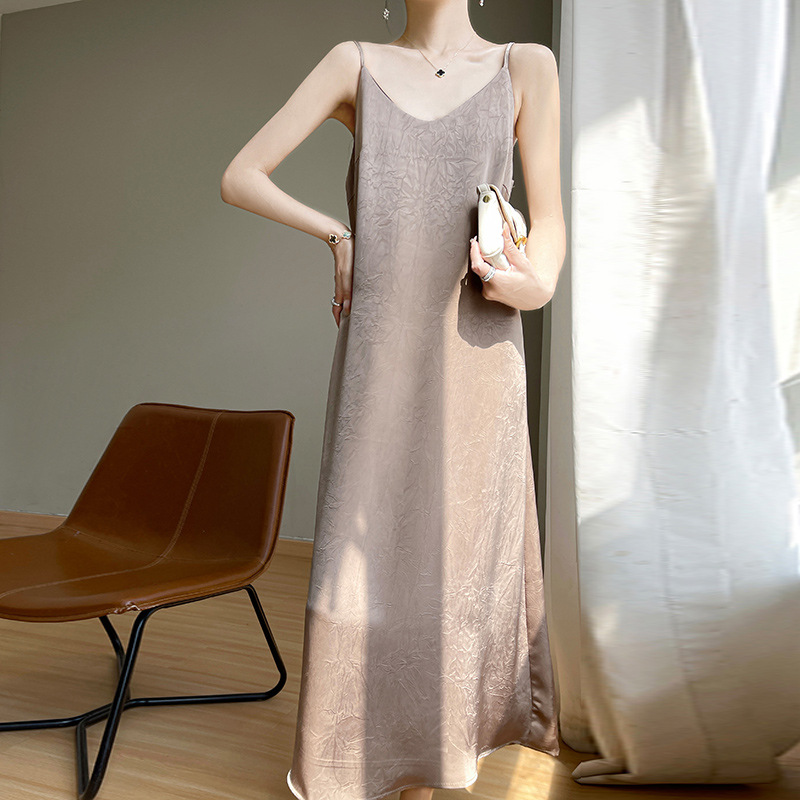 24 Summer New French V-neck Acetic Acid Satin Sling dress Women's Solid Color All-match Loose Pleated Long Dress