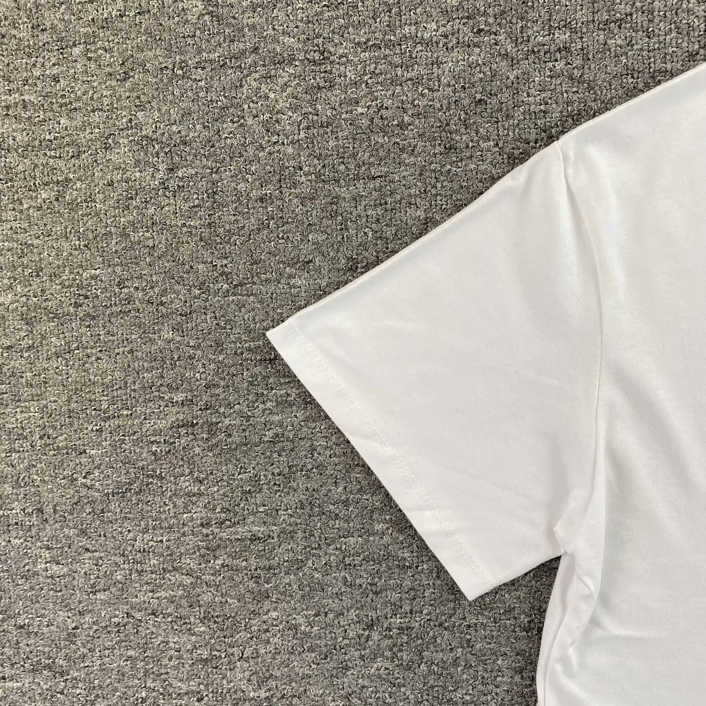 Simple and Stylish Multi-Color Letter Print Logo Round Neck Short Sleeves