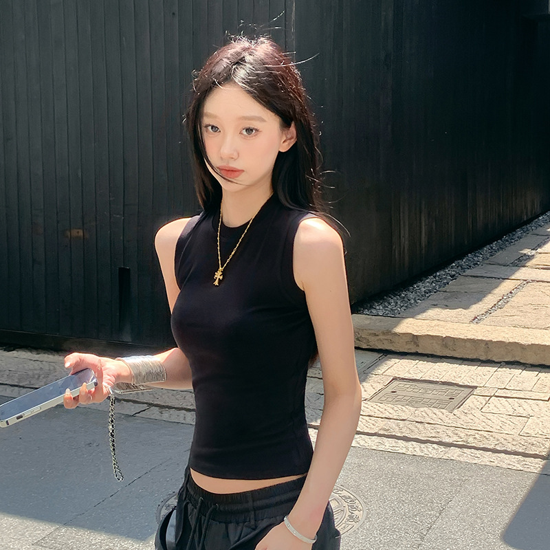 American-Style Spicy Girl Small Round Neck Camisole Tight Waist-Covering Sleeveless T-Shirt 2025 Summer Thin Base Shirt
