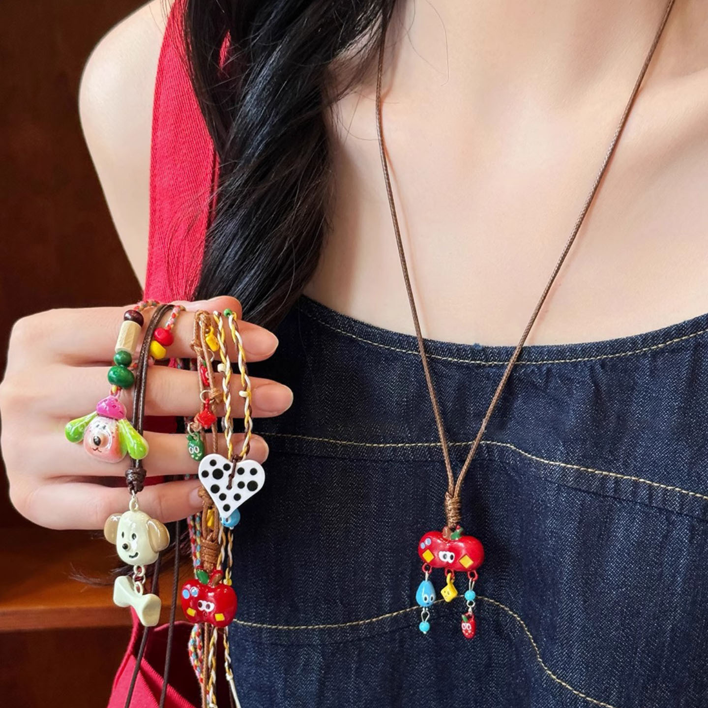 Colorful Cartoon Puppy Necklace with Unique Niche Design Pendant, Cute and Versatile Chain with Braided Rope
