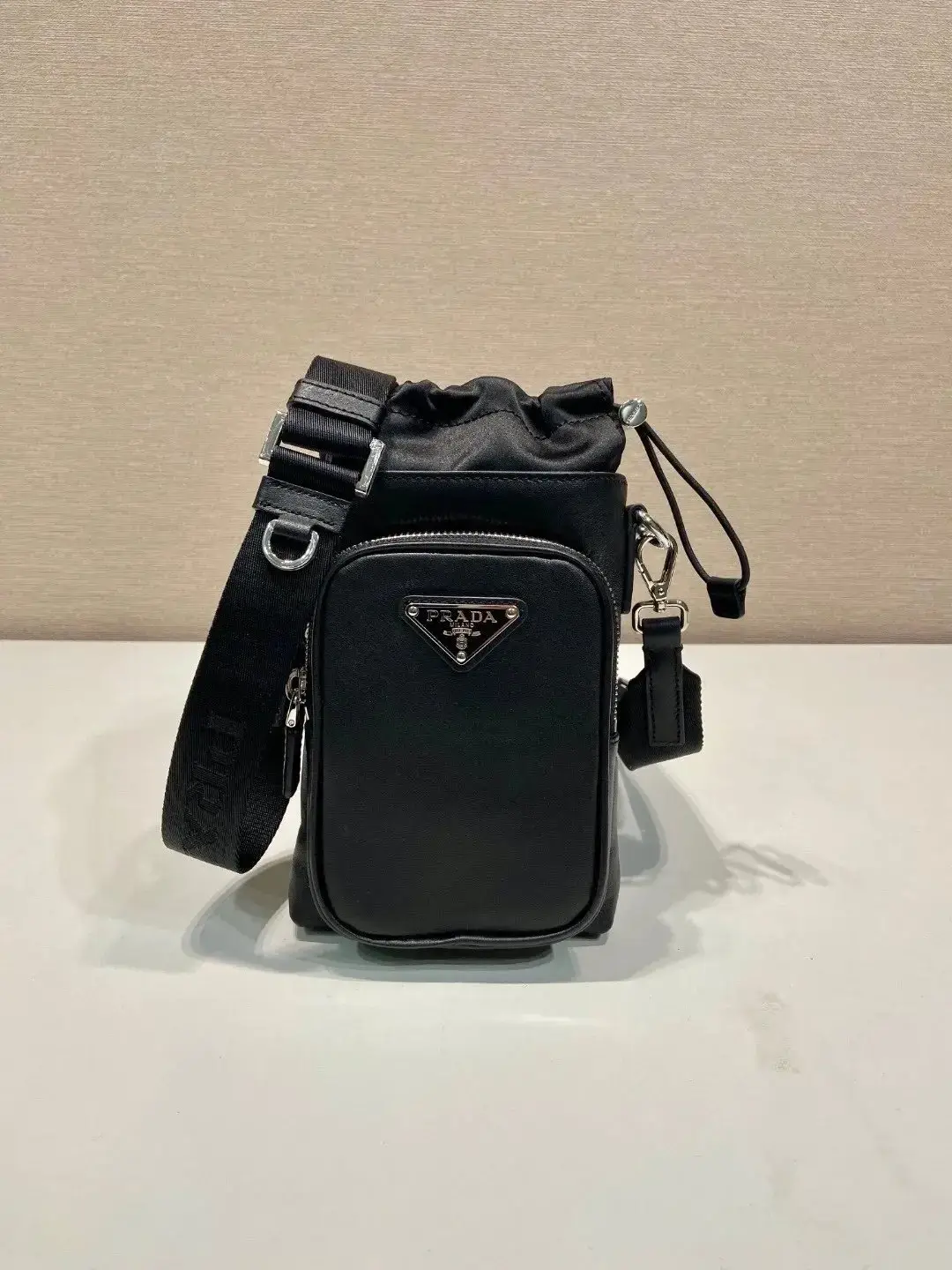 No.688 high quality men bag 小牛皮手机包