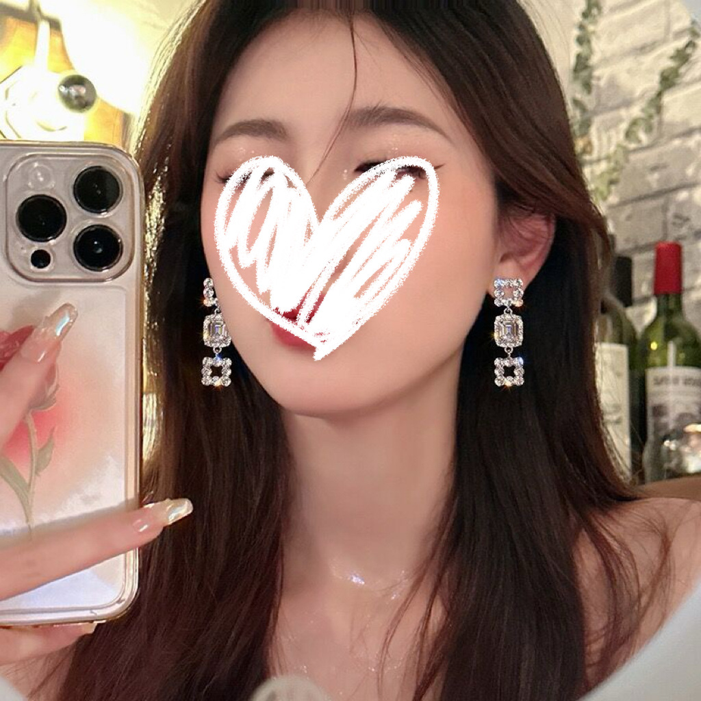 Light Luxury High-end Sense Square Flash Diamond Rhinestone Tassel Earrings Niche Full Diamond Gorgeous Crystal Exaggerated Earrings Earrings for Women