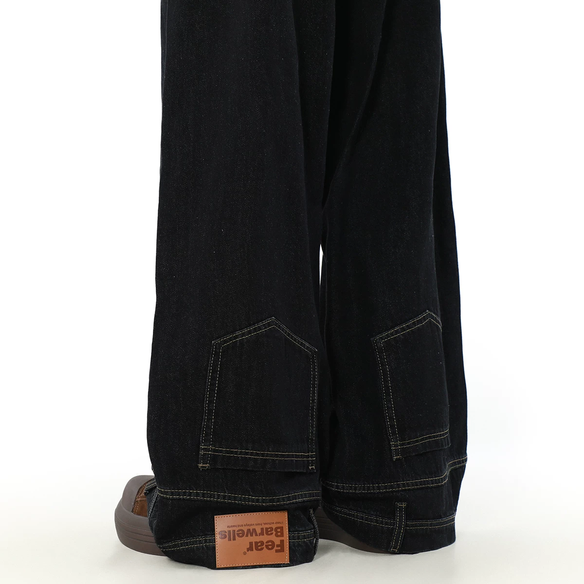 MRNEARLY, you're wearing pants that are reversed. American style cleanfit, straight leg, wide leg, reversed jeans for men