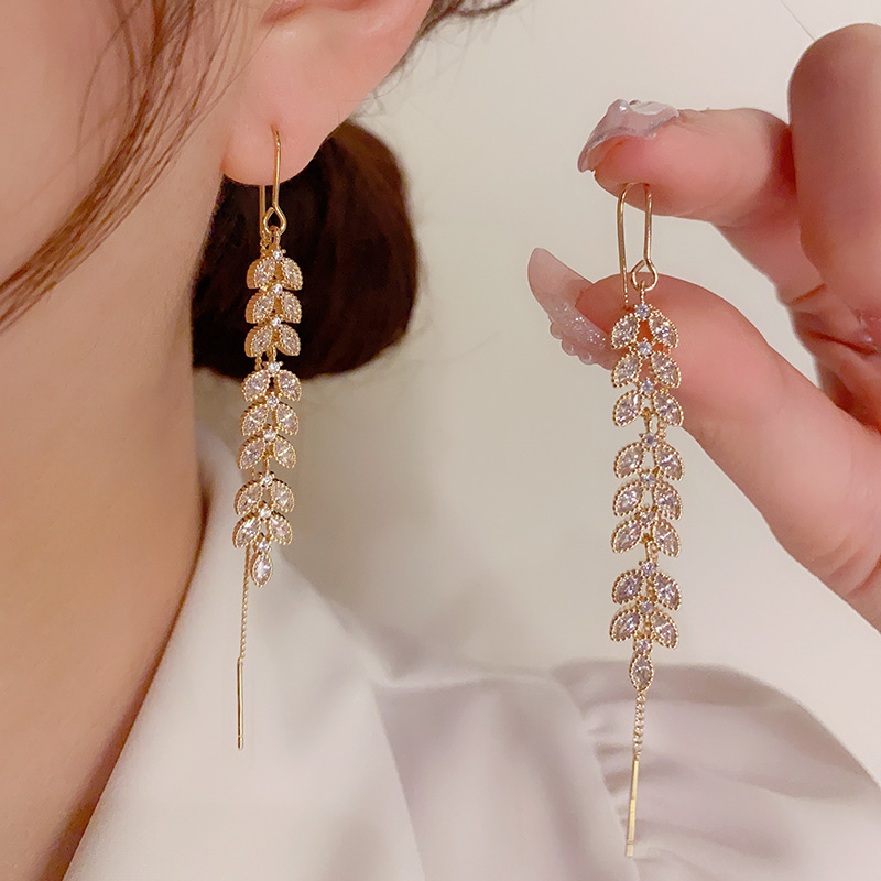 Dongdaemun Fashion Simple Super Fairy Wheat Ear Long Ear Line Niche Design High Sense Temperament Personality Light Luxury Earrings