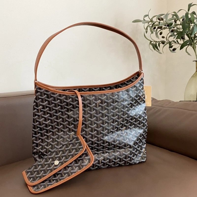 Goyard Hobo Bag QC photo from WEIDIAN on Qualit.ly