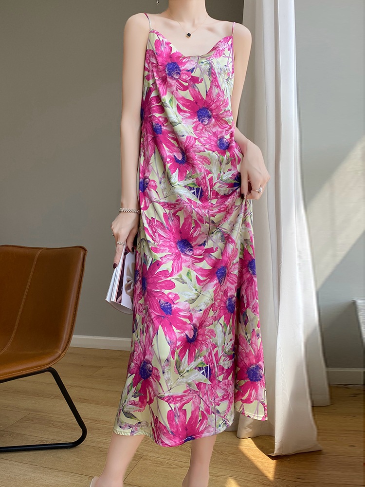 2024 Summer New Arrival French Style Slip Dress Acetic Satin V-Neck Floral Color-printing Slim-fit Slimming High Waist dress
