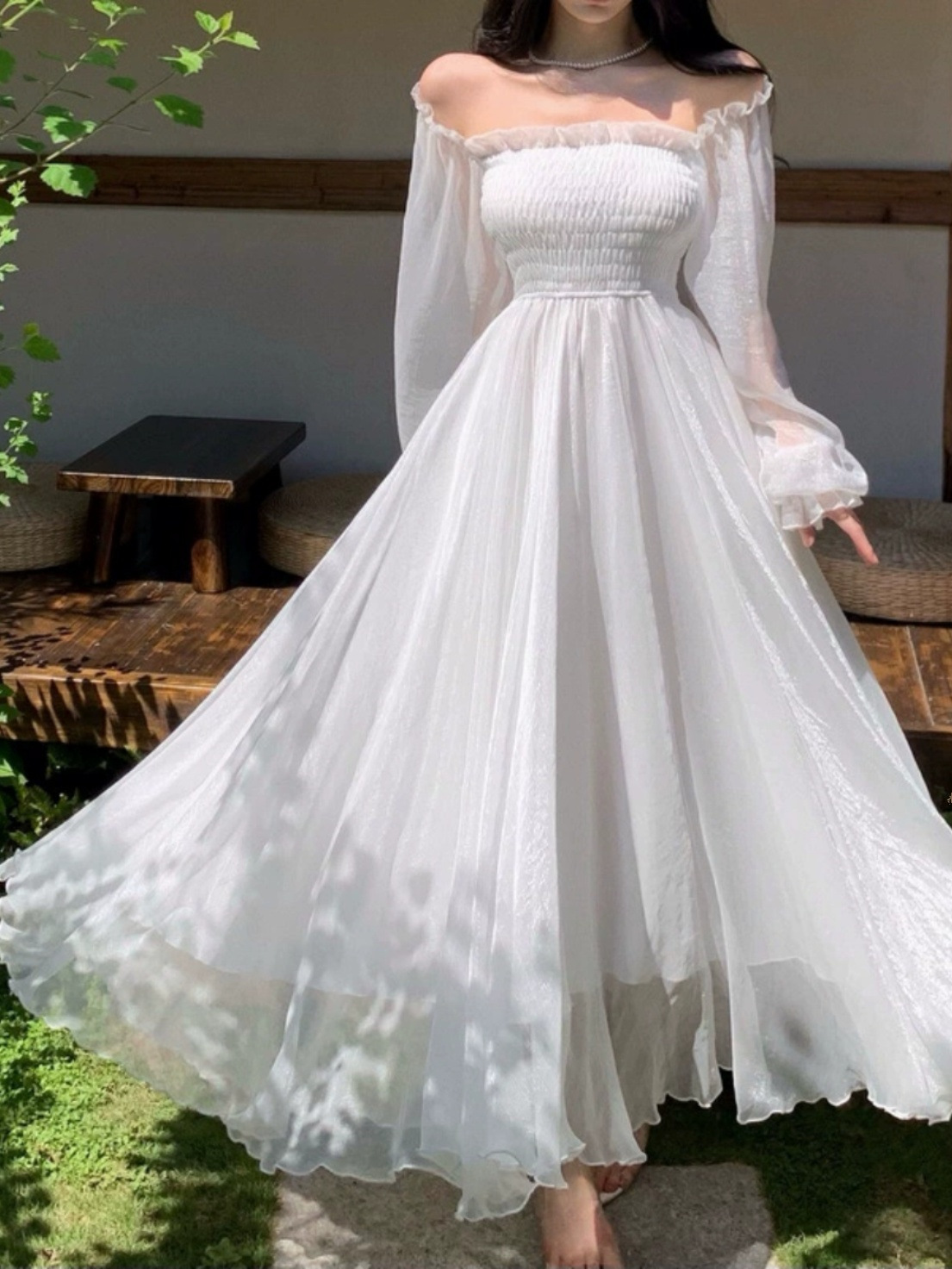 2026 New Style Sanya Seaside Vacation Dress, White High-End Chiffon Beach Dress with a Large Hem, Ultra-Long Dress