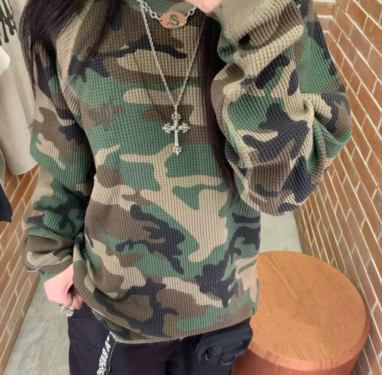 In-Stock New Waffle Camouflage Leopard Print Logo Long-Sleeve T-Shirt Unisex Retro Loose Versatile