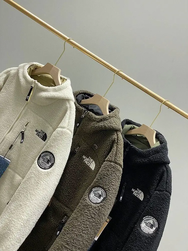 专柜同款双面穿TNF冬季新款加绒加厚保暖男女款情侣装棉衣外套棉服冬装羊羔绒涤沙布摇粒绒抓绒衣m70高版本五个尺码双面穿羊羔绒刺绣logo情侣连帽外套!