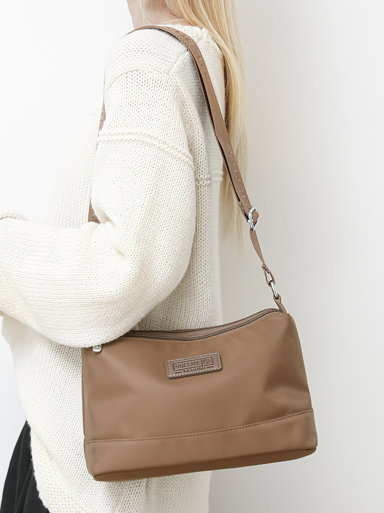 Crossbody Bag for Women 2025 Summer New Urban Simple Multi-Layer Pocket Shoulder Bag Nylon Cloth Casual Bag Large Capacity