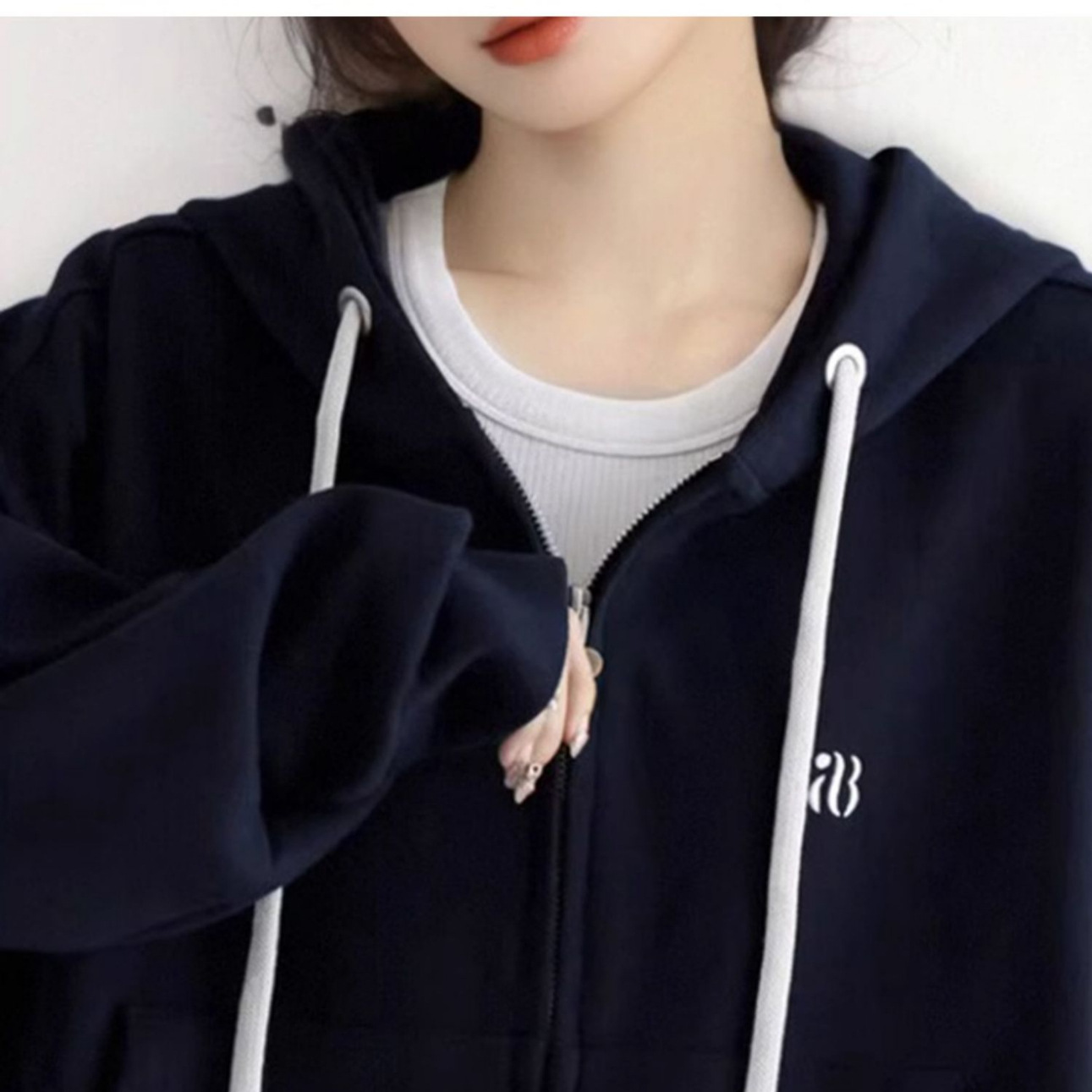 2024 Spring and Autumn Winter New Women's Sweater Cardigan Zipper Jacket Short Little Explosions Baseball Suit fleece-lined