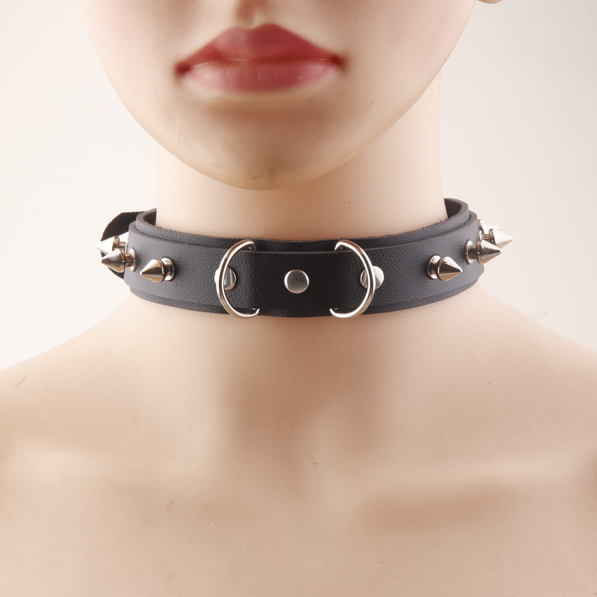 Cross-border wish Hot Selling European and American Creative Jewelry Punk Style Exaggerated Double-layer Pu Leather Necklace Rivet Necklace