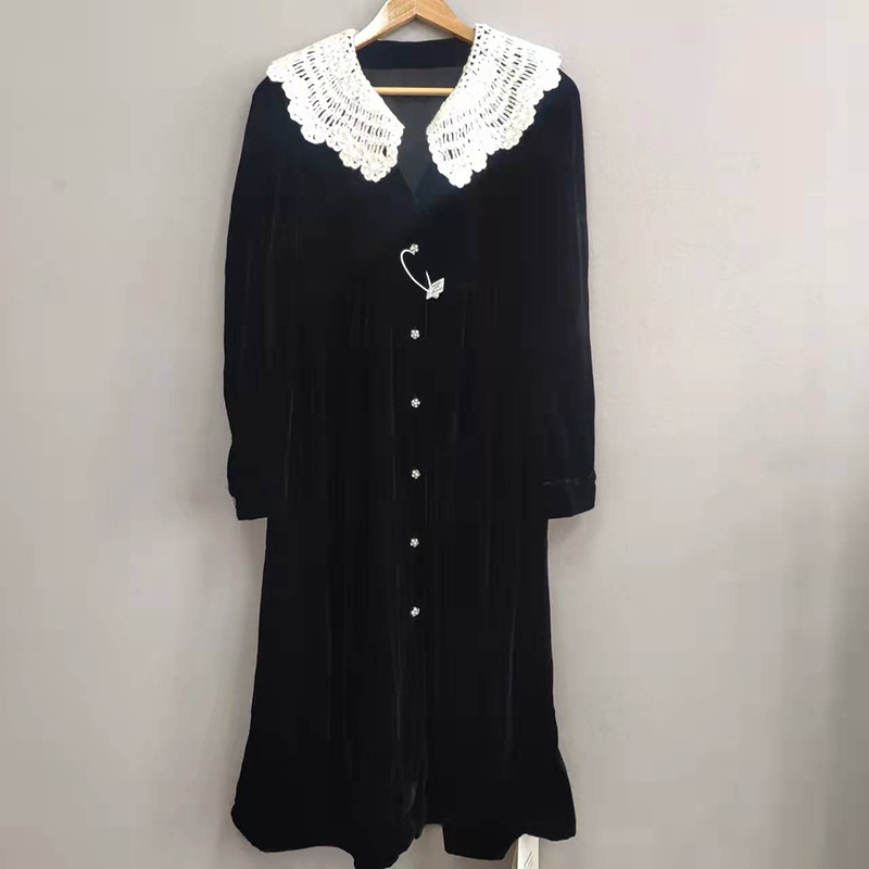 Early spring big sister Jingle bells velvet atmosphere group doll collar dress/lace-up temperament dress
