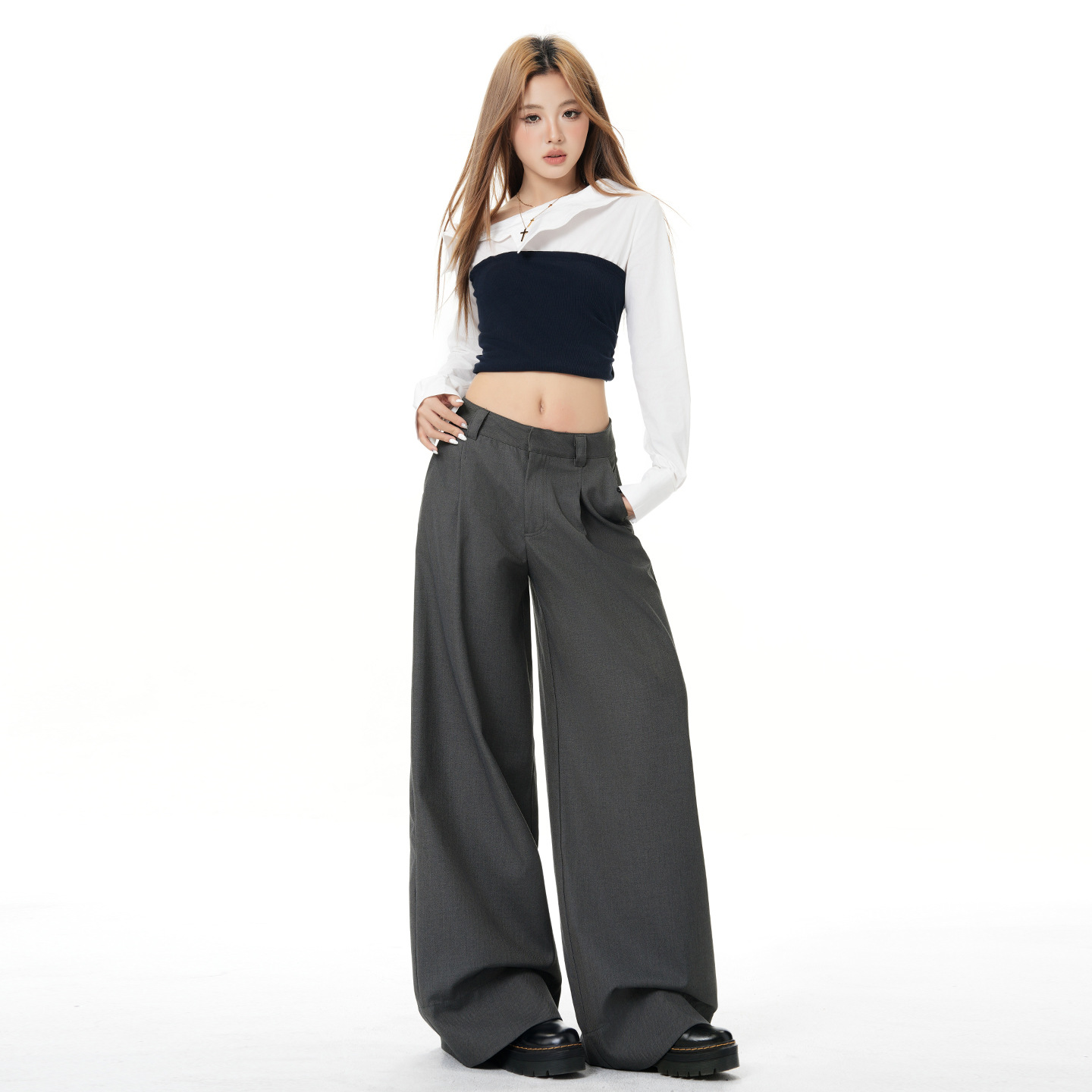 American Retro Pleated Design Wide-Leg Suit Pants for Women, Spring Season, Relaxed and Casual Drapey Straight-Leg Floor-Length Pants