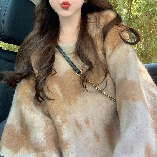 Vintage Halo Mohair Sweater Women's Autumn and Winter 2024 New Thickened Lazy Style Loose Design Sense Knitwear