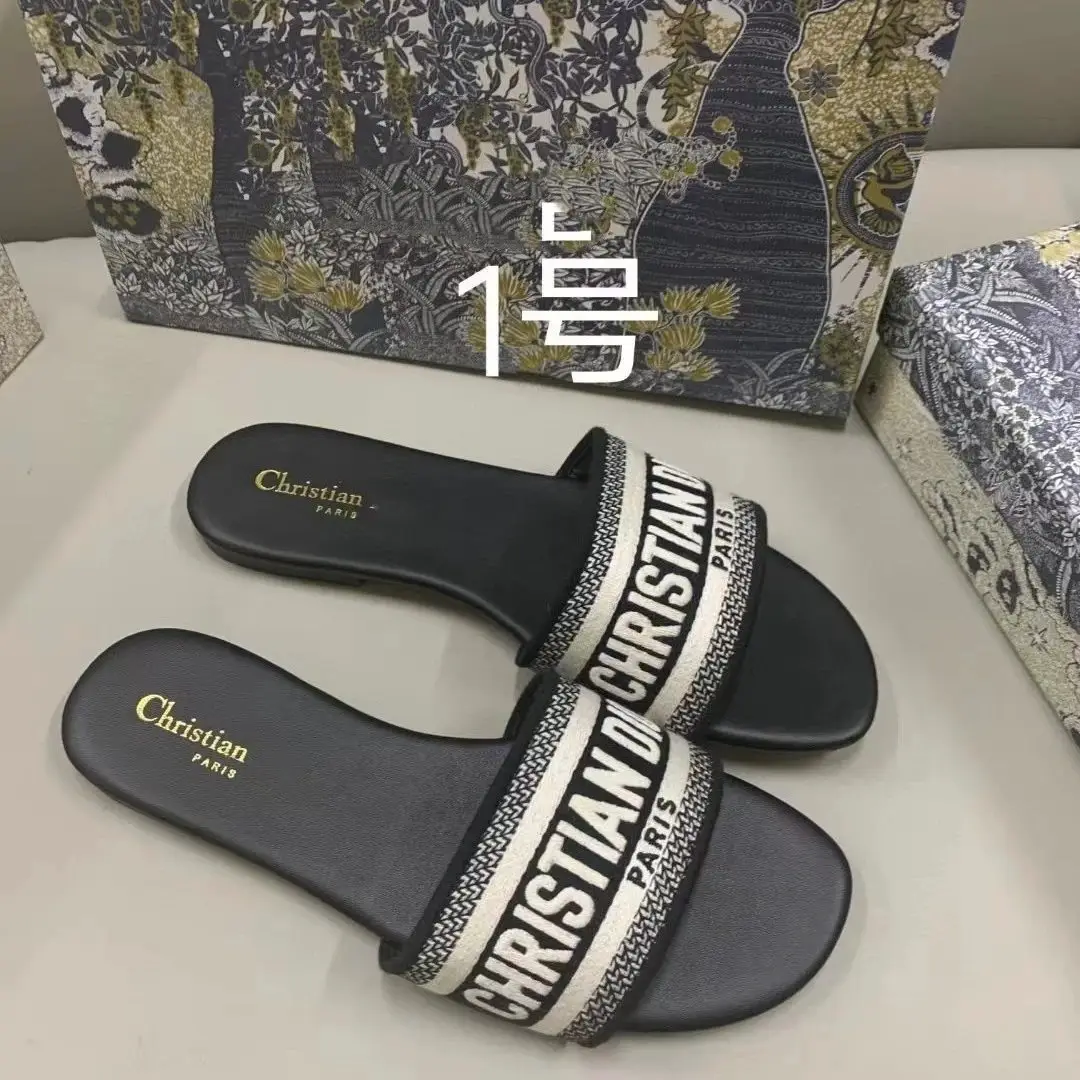 20250324 shoes slippers