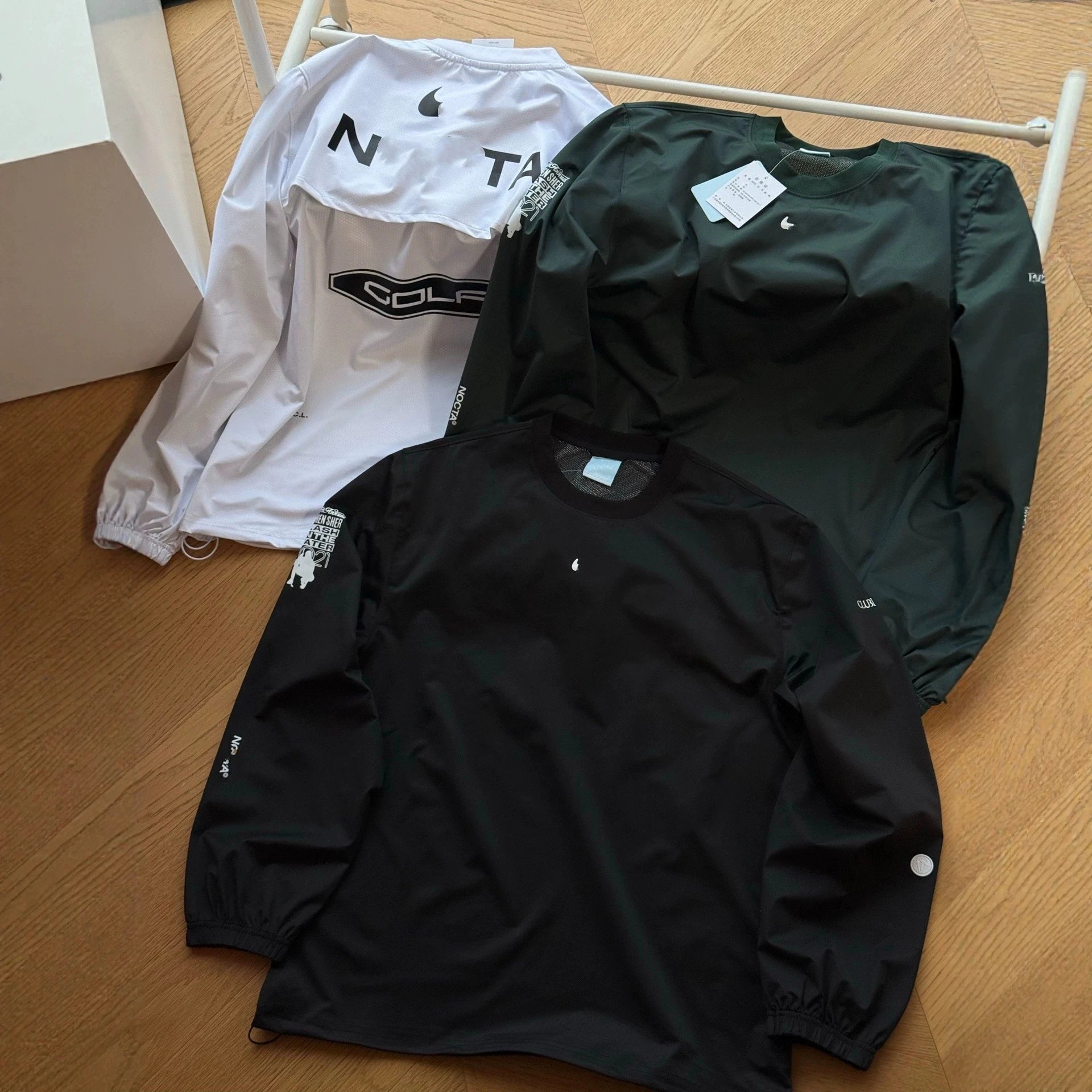 COLA Windbreaker