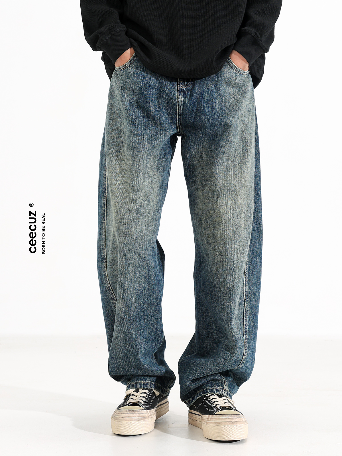 Ceecuz Vintage-Style Heavy Washed Loose-Fit Men's Jeans with Wide Legs and Curved Cut