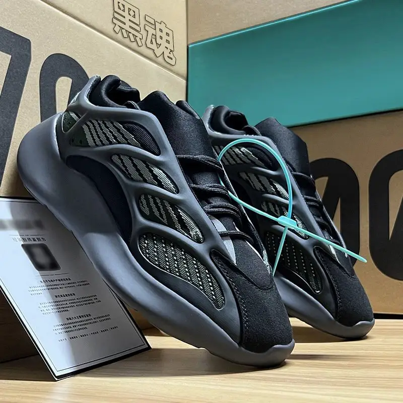 Coconut 700-3 Black Soul Azael Alien Black Warrior Ins Trendy Sports and Leisure Shoes Male Poison Night Light Dad Shoes