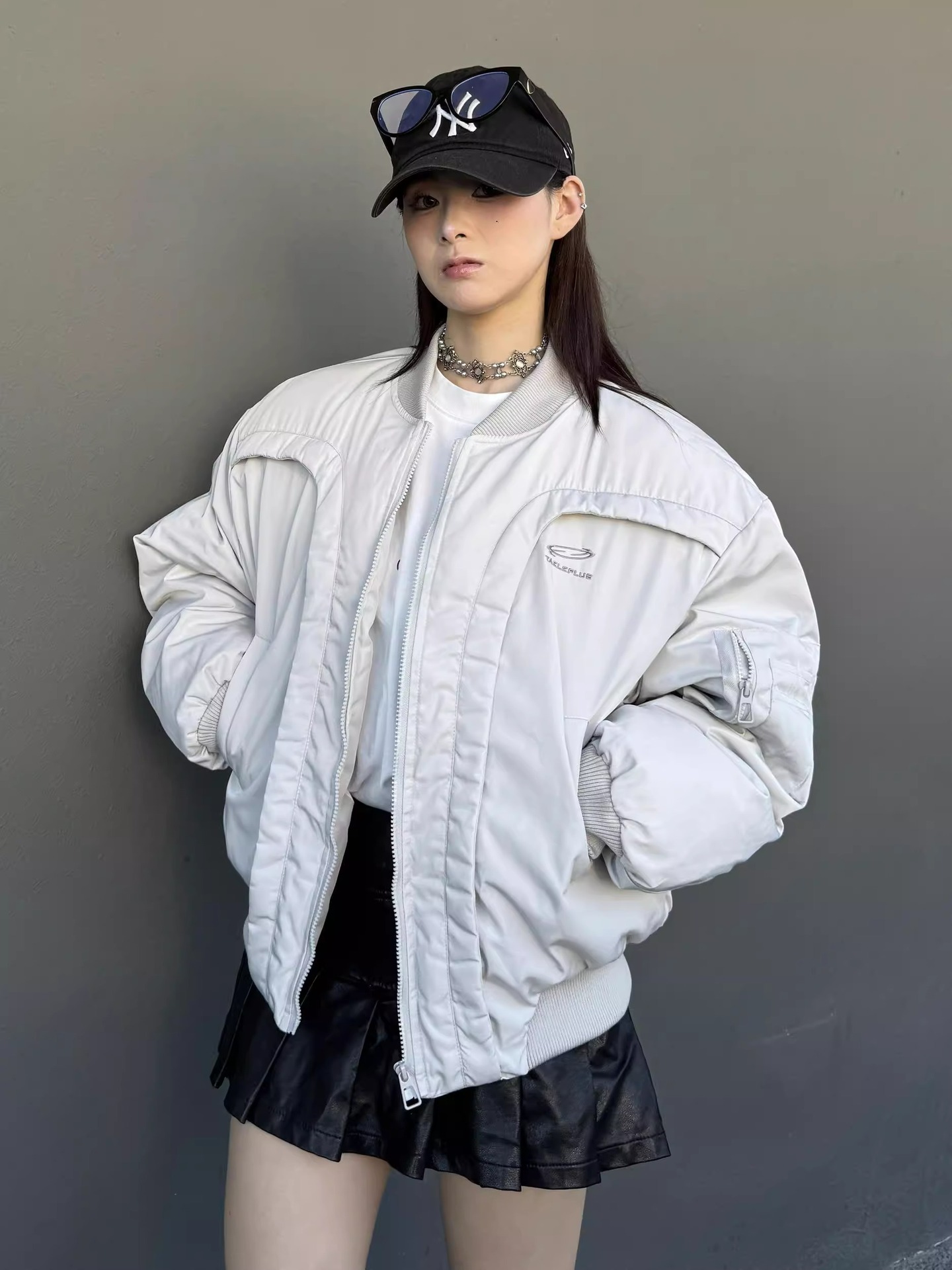 2024 New Flying Winter New Thickened Baseball Cotton Jacket Retro Letter Split Design Deconstructed Quilted Jacket