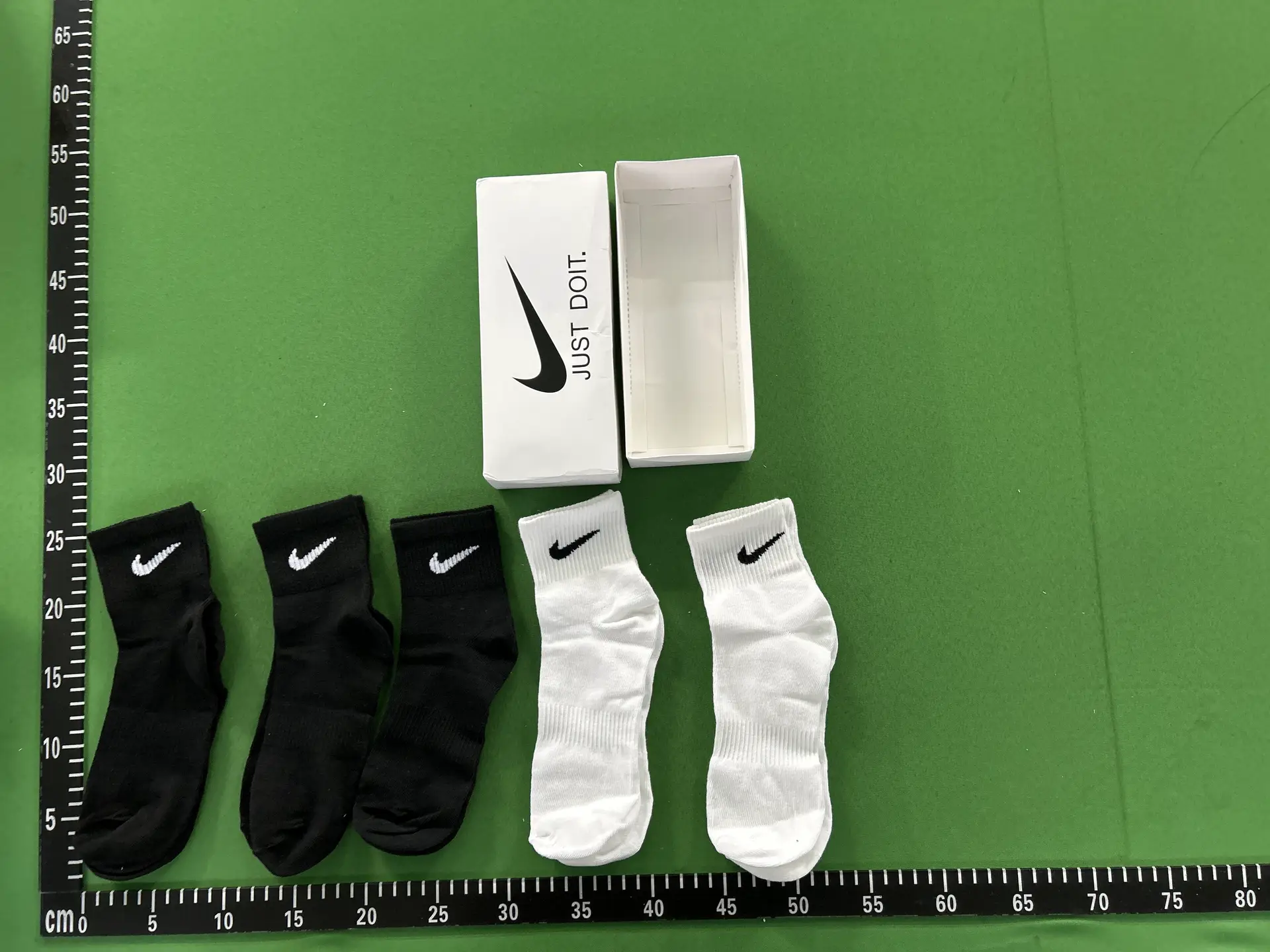 Nike Socks 3 Black 2 White