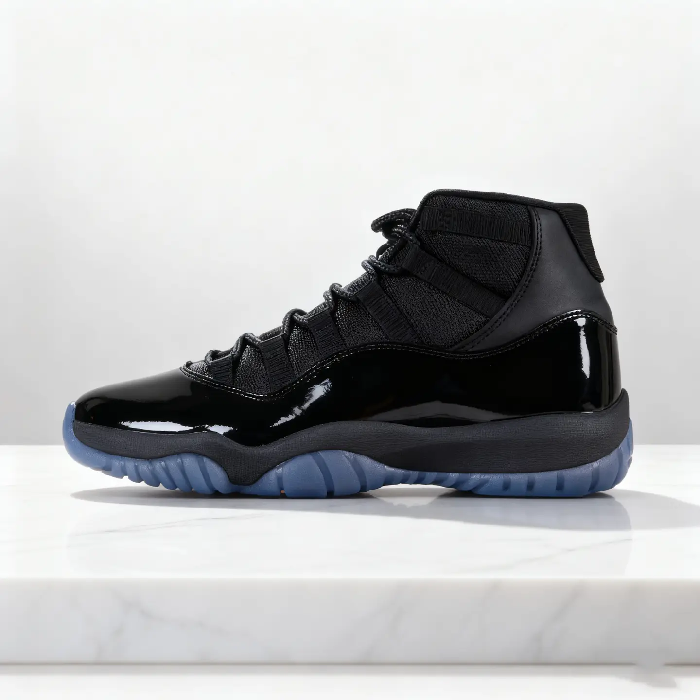 Qujie shoes men's shoes classic retro high top basketball trend shoes men's and women's black comfortable shock-absorbing sports shoes