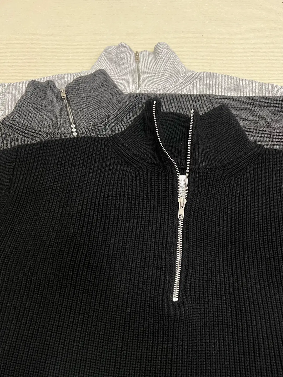 High-Weight Magi-Style Turtleneck Half-Zip Sweater with Four-Corner Stitching Design for Men and Women Sweater Knitwear