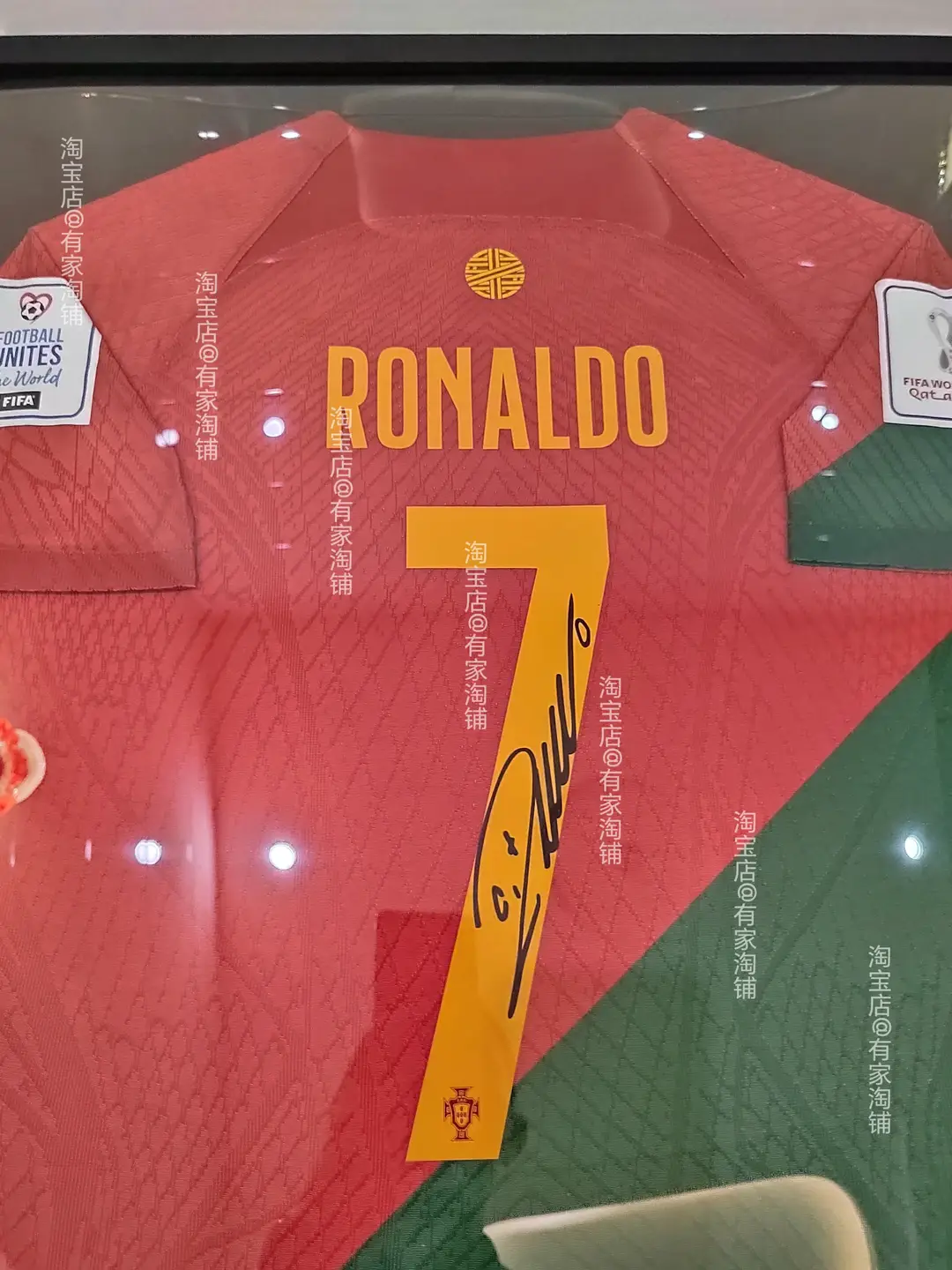 [Including Jersey] Ronaldo Portugal Printed Signature Jersey Framed Photo Frame Jersey Framed Collection Birthday Gift