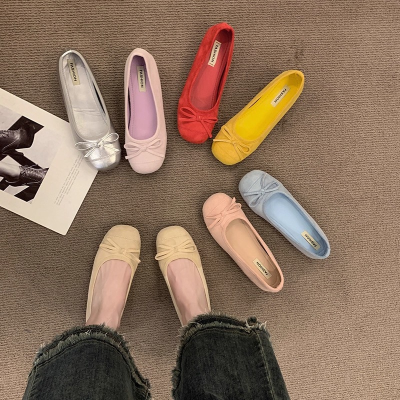 2026 Spring and Summer New Silver Flat Shoes for Women, Soft-Soled Ballet Shoes, Gunmetal-Colored Egg Roll Shoes, Comfortable Women's Loafers