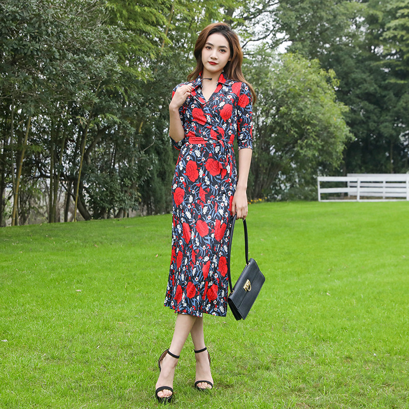 Wrap Dress 2023 Charm Red Rose Print Deep V Retro POLO Neck Elegant and Fashionable Three-Quarter Sleeve Dress