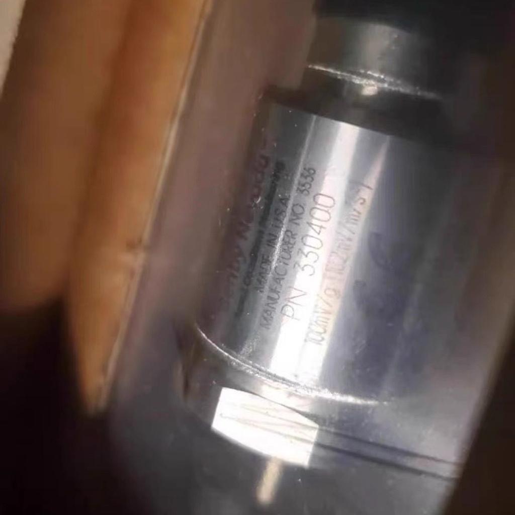 Negotiable Price Bently Nevada Acceleration Vibration Sensor 330400-01-05