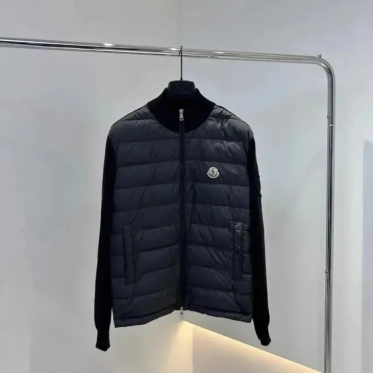 Mon*cler针织拼接立领羽绒服