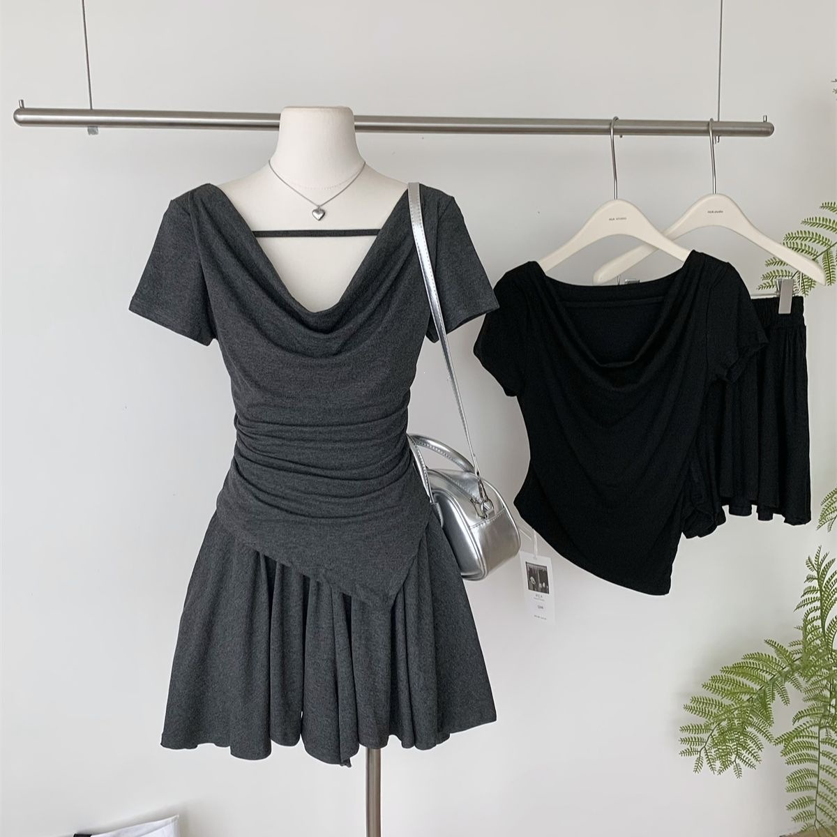 Pure Desire Style Fashion Set for Women, Unique Design, Irregular Short-Sleeve Top + Lettered Skirt Pants Two-Piece Set, Summer 2026