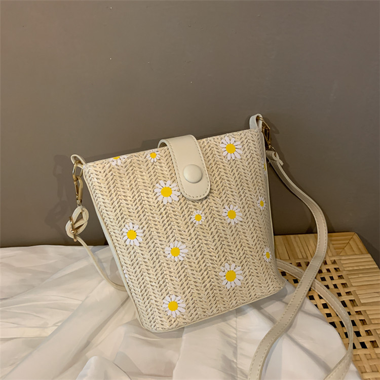 French Texture Popular Bag for Women New 2020 Internet Celebrity Crossbody Bag for Women Versatile Ins Shoulder Chain Bucket Bag