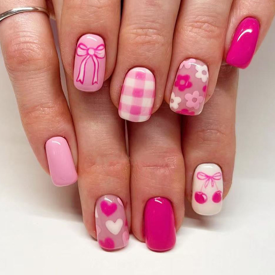 Chinese bright face generous Europe and the United States cross-border foreign trade spring cherry love bow removable manicure 24 pieces