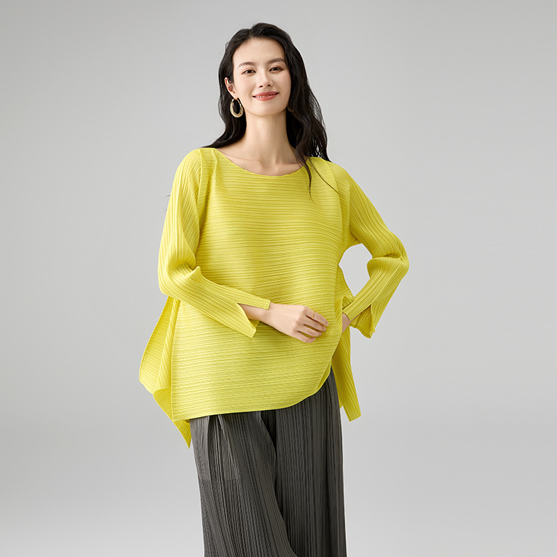 2025 Spring New Fashionable A-Line Loose Slimming Look Top with Cuffs Slit Design Tassel Long-Sleeved T-Shirt