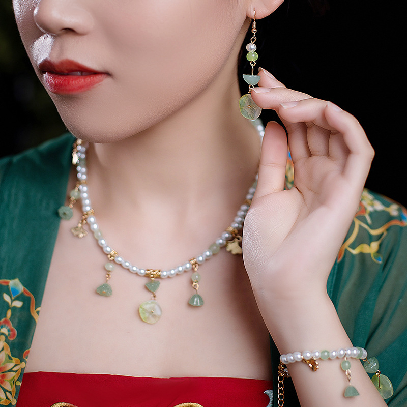 Good Goods Necklace, Lotus Leaf, Soft Necklace, Ming-Made Grain Collar Accessories, Han Dynasty, Versatile Fairy Girl, Tassel Fairy Spirit