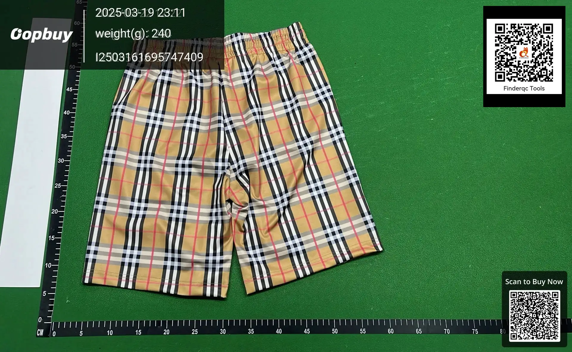 Burberry Check Shorts Beige