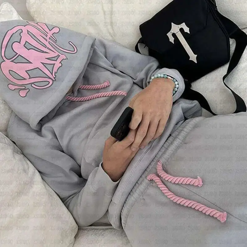世 界 卫衣