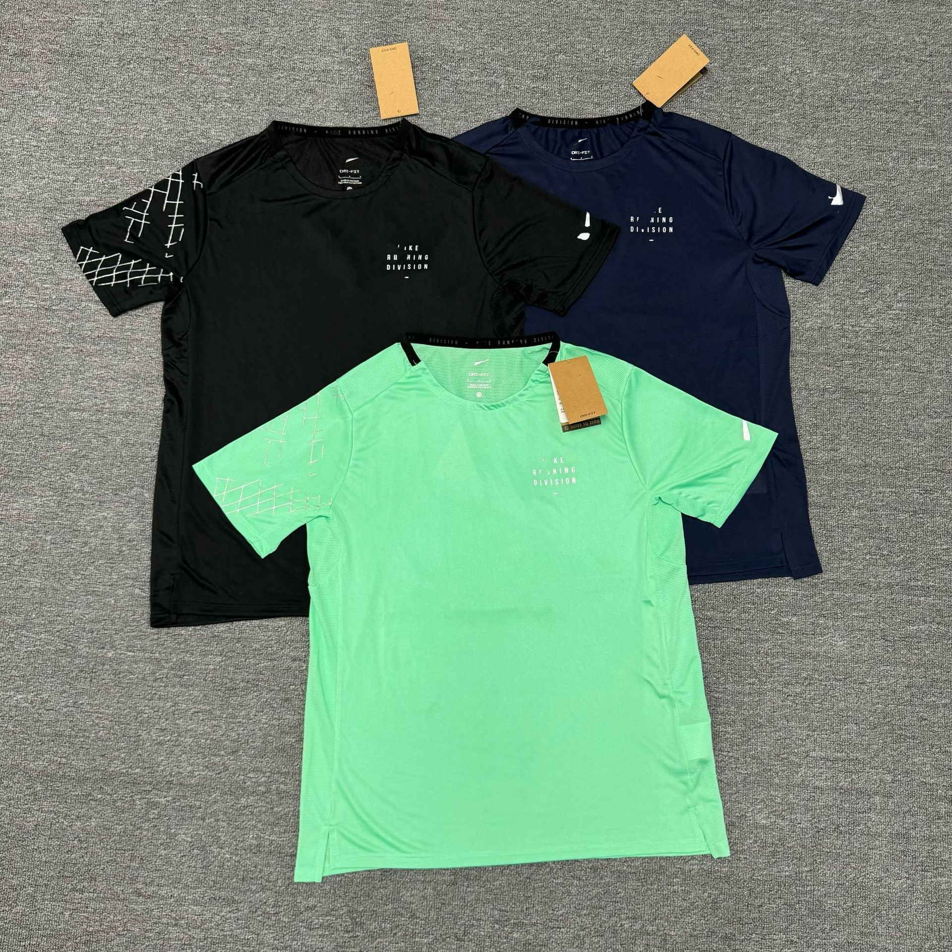 Popular Foreign Trade Product: Official Website Fabric Quick-Dry Stretch Sports Short-Sleeve T-Shirt with Printed Reflective Running Design and Breathable Holes for Casual Wear
