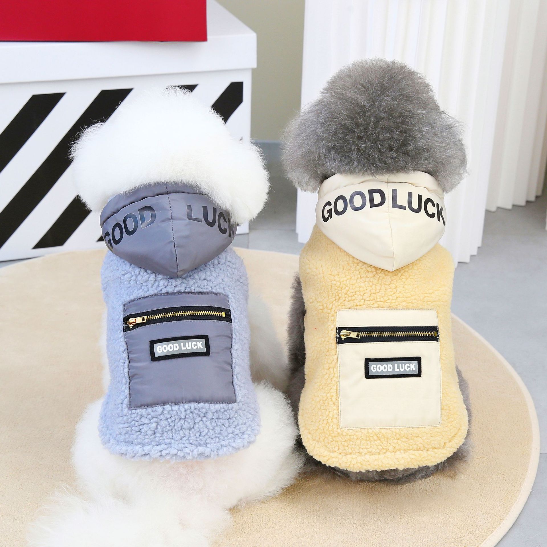 Dog clothes autumn and winter new pet clothing Teddy cat pet clothes winter 23 lamb good luck cotton-padded clothes
