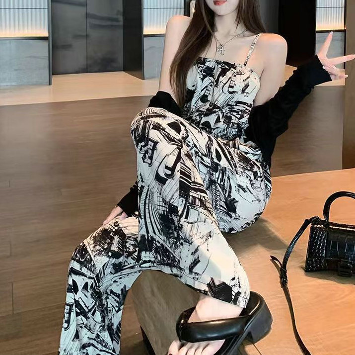 High-end Jumpsuit Suspender Jumpsuit Women's 2024 Summer New High Waist Wide Leg Pants Knitted Cardigan Two-piece Set