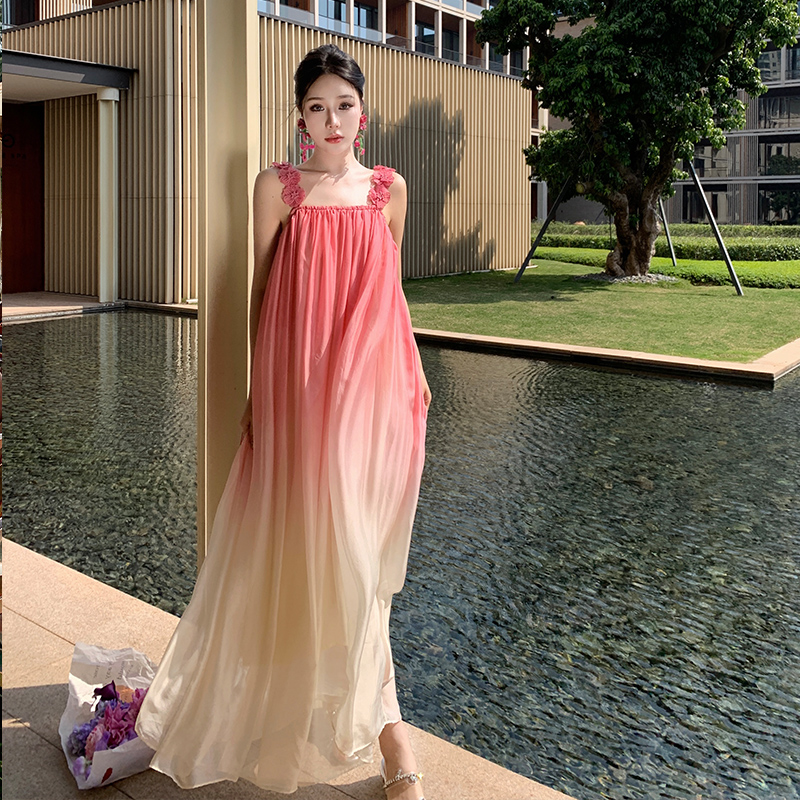 Vacation Photo Beach Skirt Seaside Pink Gradient Suspender Seaside Atmosphere Long Skirt Stereo Embroider Super Fairy
