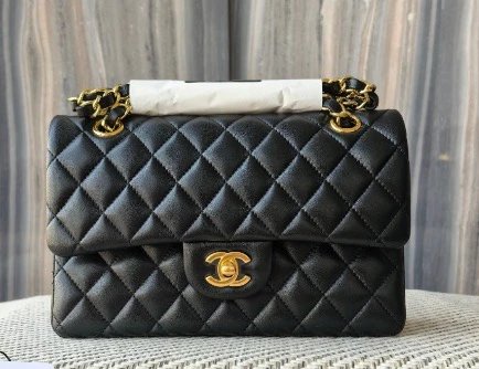 CHANEL Flap Bag