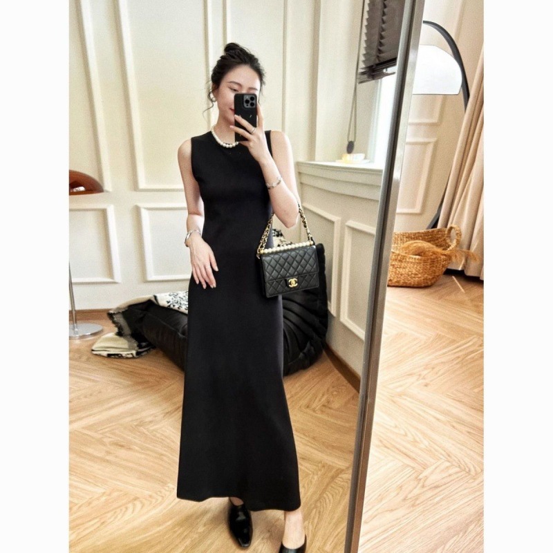 2024 Summer French New Hot Girl Slim Sleeveless Vest Suspender Dress Slim Long Skirt