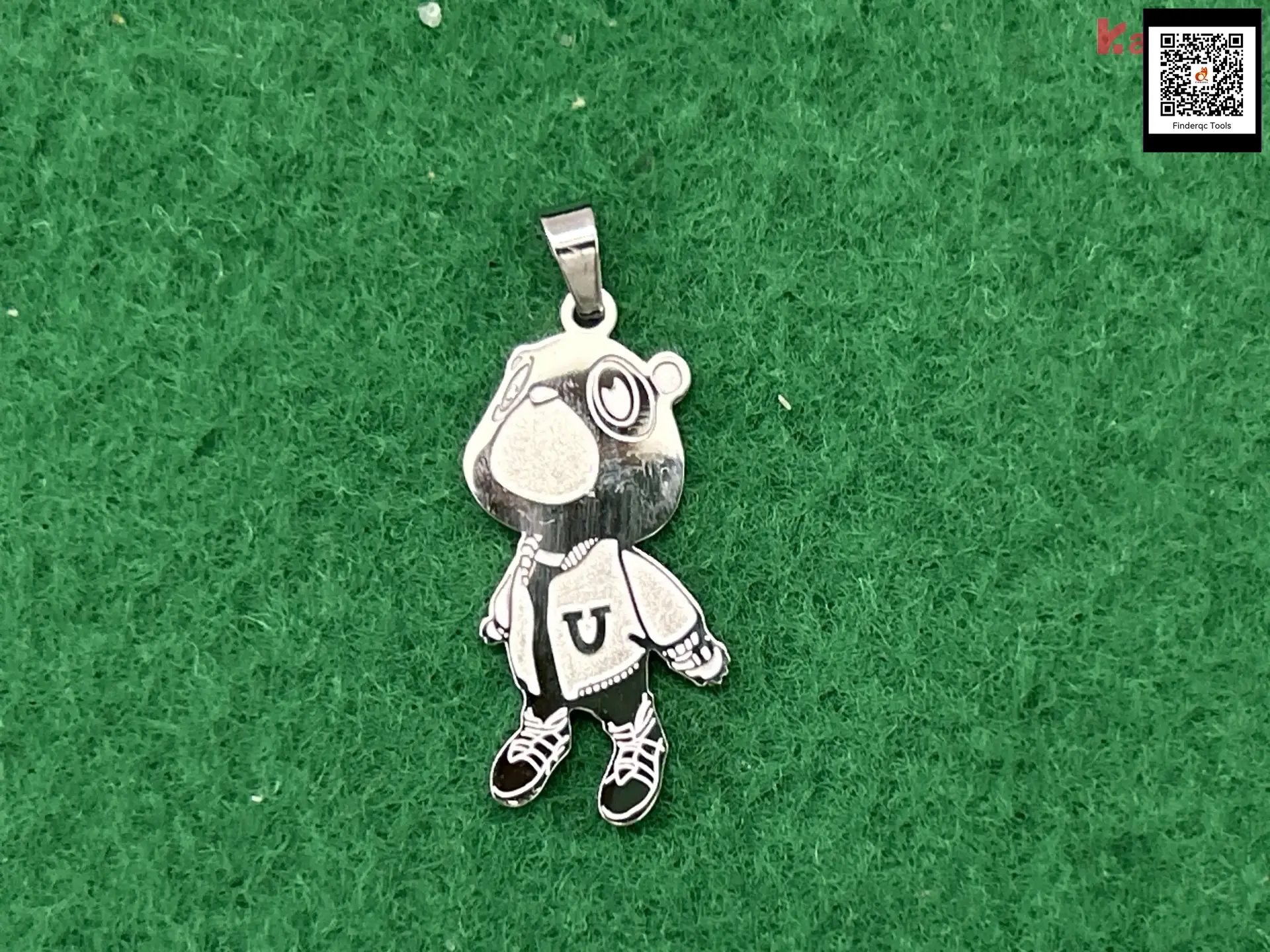 Kanye West Bear Necklace Kanye Fashion Trendy Men and Women hip hop Stylish Couple Pendant Necklace