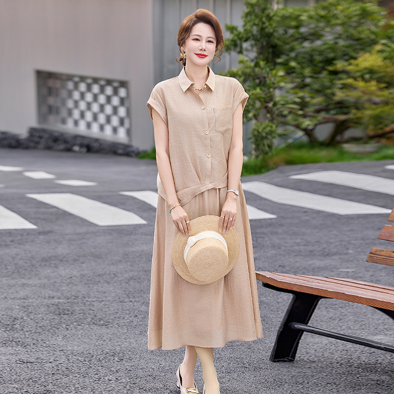 Mother's Day Summer Outfit Set for Young Moms, Stylish Skirt and Short-Sleeve Shirt Two-Piece Set for Middle-Aged Women